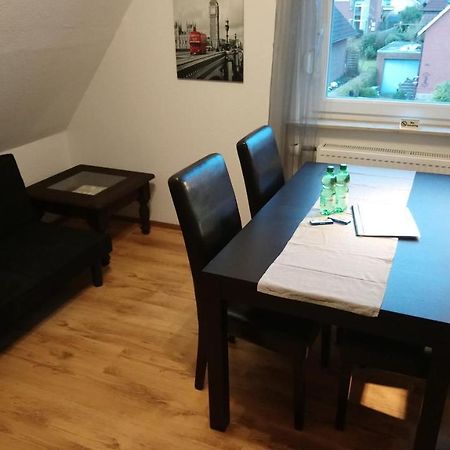 Private Zimmer Bei Der Weser-Ems-Halle أولدنبورغ المظهر الخارجي الصورة