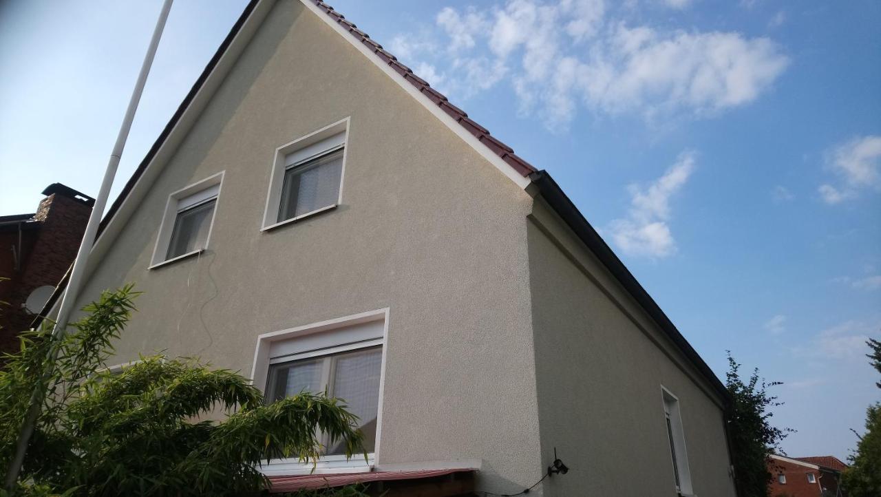 Private Zimmer Bei Der Weser-Ems-Halle أولدنبورغ المظهر الخارجي الصورة